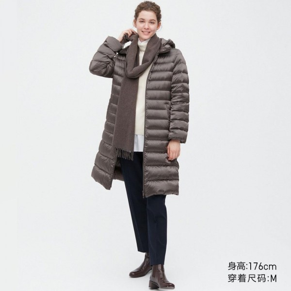 Женское облегченное пуховое пальто с капюшоном Uniqlo размер L (Светло-коричневый)