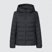 Женская облегченная пуховая осенне-зимняя куртка с капюшоном Uniqlo (Черная) размер XS