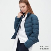 Женская облегченная пуховая куртка Uniqlo размер S (Бирюзовая) Женская облегченная пуховая куртка Uniqlo размер S (Бирюзовая)