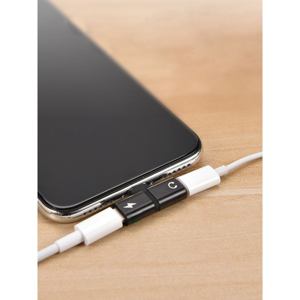 Разветвитель Lightning Splitter 2в1 зарядное устройство и разъем для наушников 2 шт (Черный)